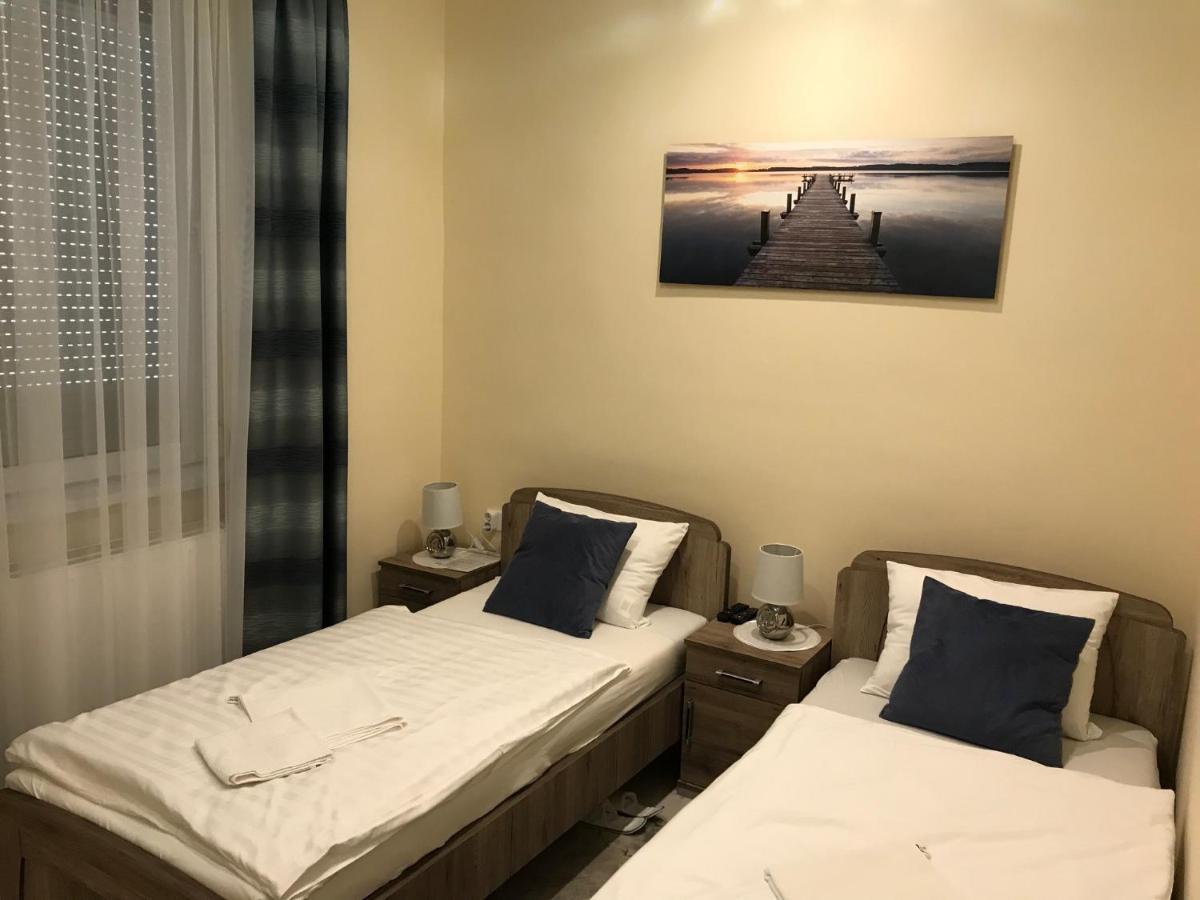 Classic Apartman セゲド エクステリア 写真