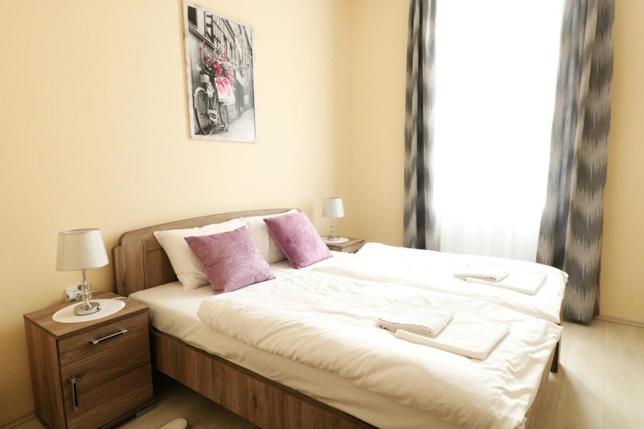 Classic Apartman セゲド エクステリア 写真